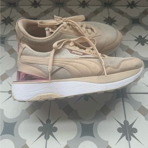 Size 7.5 - PUMA Cruise Rider 66 Shifting Sand W